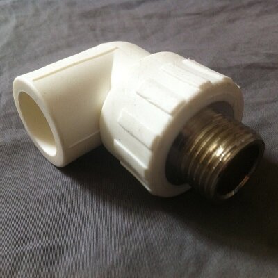 Угол комбинированный с наружной резьбой 90 гр.